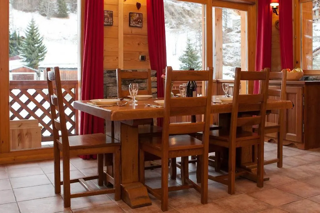 L'Aiglon - Spacious 2-Bedroom Apartment With Log Fire 생트 푸아 타랑테즈  생트 푸아 타랑테즈