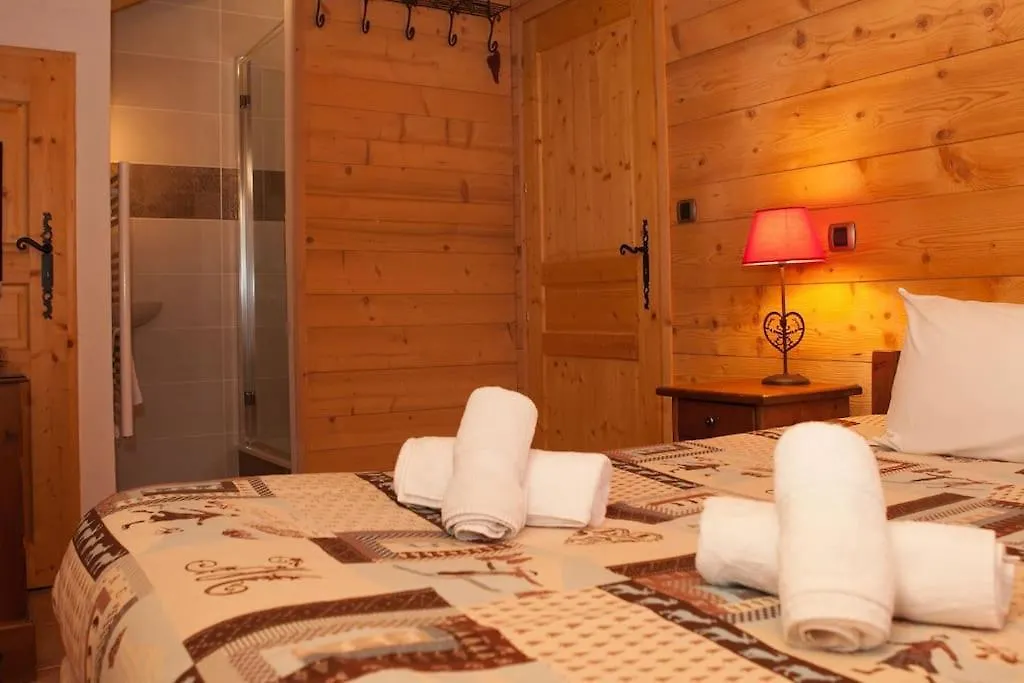 סנט-פואה-טארונטז L'Aiglon - Spacious 2-Bedroom Apartment With Log Fire